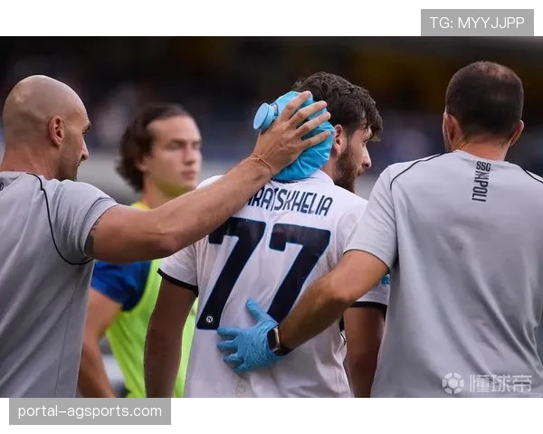 事件回顾：复盘那不勒斯四月关键战，克瓦拉茨赫利亚的盘带如何撕开防线创造传中空间